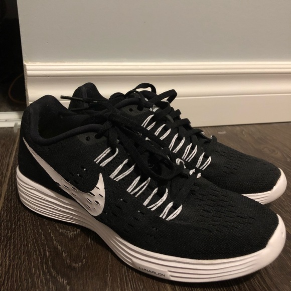 Nike Lunartempo athletic shoe - Picture 2 of 4